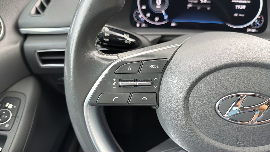Used 2021 Hyundai Sonata SEL w/ Convenience Package FWD image 23