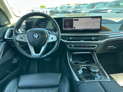 Used 2024 BMW X7 xDrive40i AWD/4WD image 60