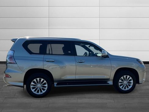 Used 2023 Lexus GX 460 Premium w/ Premium Plus Package AWD/4WD image 6
