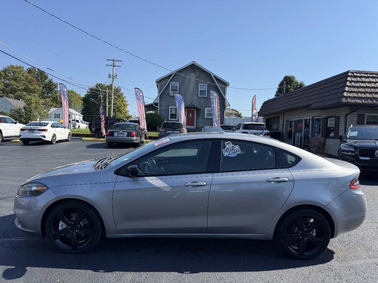 Used 2016 Dodge Dart SXT w/ Rallye Appearance Group FWD image 3