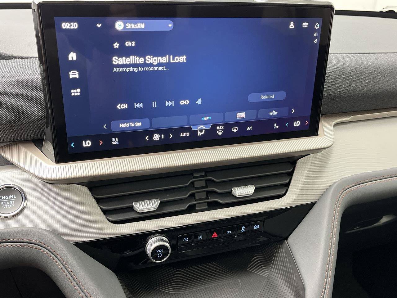 New 2026 Ford Explorer Active w/ Active Comfort Package AWD/4WD image 20