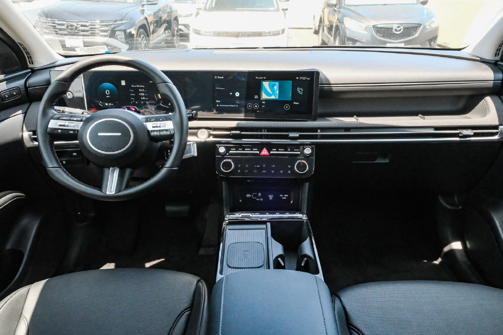 New 2025 Hyundai Tucson Limited FWD image 15