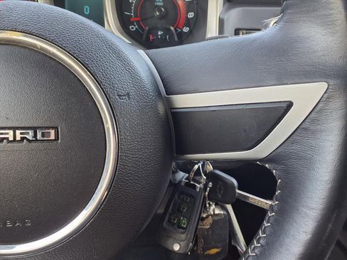 Used 2011 Chevrolet Camaro SS image 17