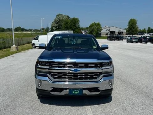 Used 2017 Chevrolet Silverado 1500 LTZ w/ High Desert Package AWD/4WD image 8
