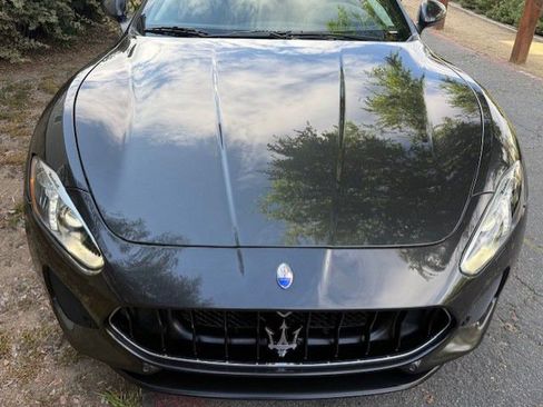 Used 2018 Maserati GranTurismo Sport RWD image 10