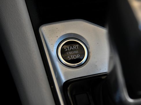 Used 2025 Nissan Altima 2.5 SV FWD image 26