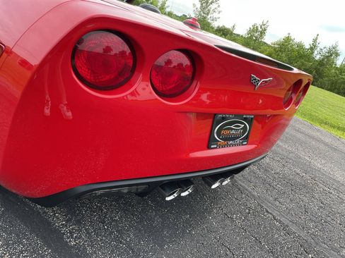 Used 2005 Chevrolet Corvette Convertible w/ Preferred Equipment Group RWD image 30