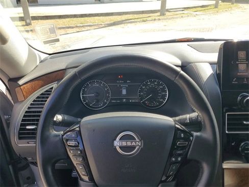Used 2023 Nissan Armada SL w/ Captain's Chairs Package image 18