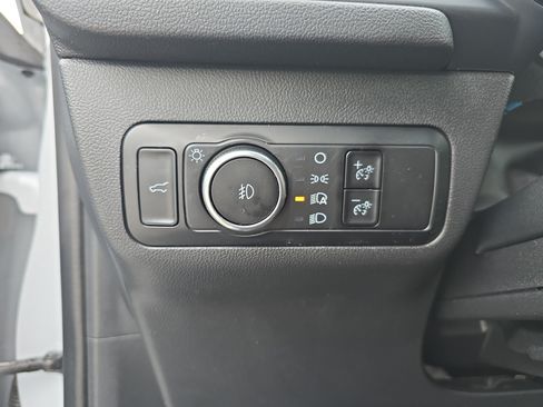 Used 2025 Ford Escape ST-Line Select AWD/4WD image 22