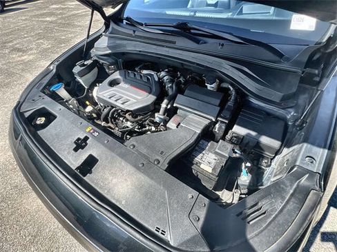 Used 2020 Hyundai Santa Fe Limited w/ Cargo Package image 21