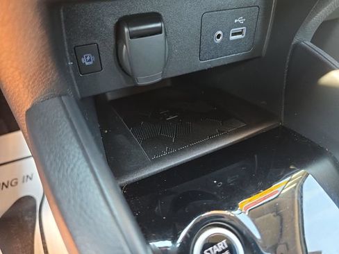 Certified 2024 Nissan Versa SV w/ Trunk Package FWD image 30