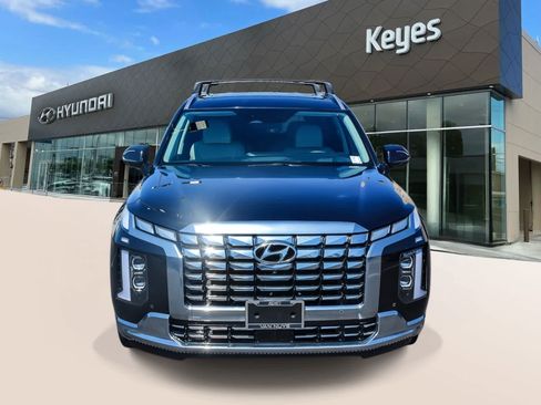 Used 2024 Hyundai Palisade Calligraphy AWD/4WD image 2