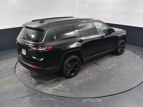 New 2026 Jeep Grand Cherokee L Limited w/ Limited Altitude Package image 45