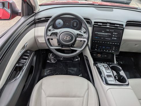 Used 2023 Hyundai Tucson Limited FWD image 18