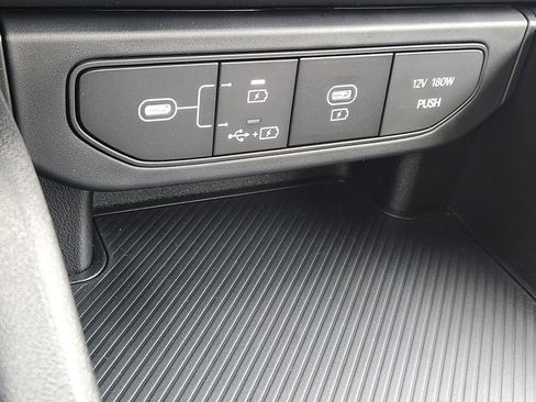 New 2025 Kia K4 LXS image 26