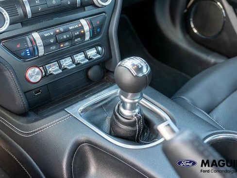 Used 2022 Ford Mustang GT Premium w/ GT Performance Package RWD image 31