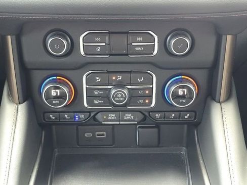 Used 2022 Chevrolet Tahoe High Country image 37