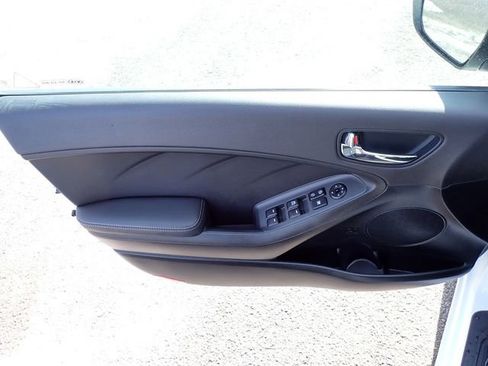 Used 2016 Kia Forte LX w/ LX Popular Package image 19