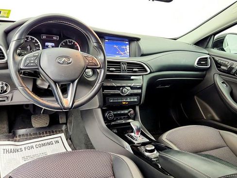 Used 2019 INFINITI QX30 AWD w/ Navigation Package image 12