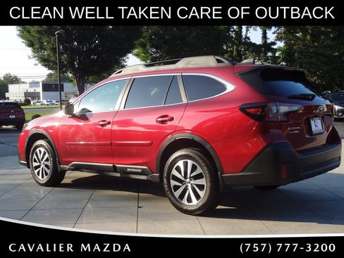 Used 2021 Subaru Outback Premium AWD/4WD image 4