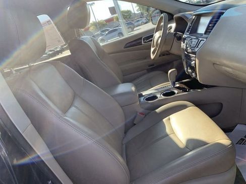 Used 2015 Nissan Pathfinder SL w/ SL Tech Package image 14