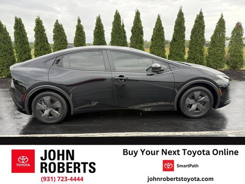 Certified 2024 Toyota Prius LE image 1