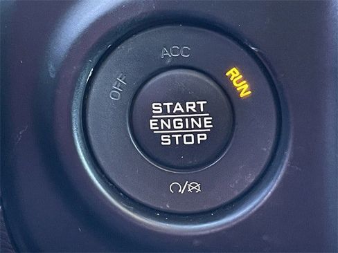 Used 2022 Jeep Wrangler Unlimited Sahara 4xe image 23