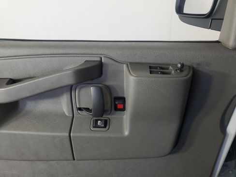New 2026 Chevrolet Express 2500 w/ Driver Convenience Package image 26