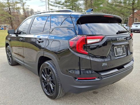Certified 2023 GMC Terrain SLE w/ Driver Convenience Package image 22