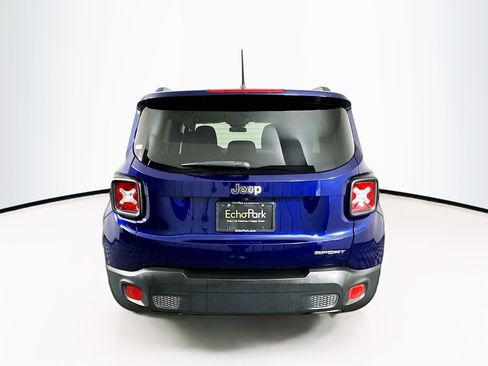 Used 2017 Jeep Renegade Sport w/ Power & Air Group FWD image 7