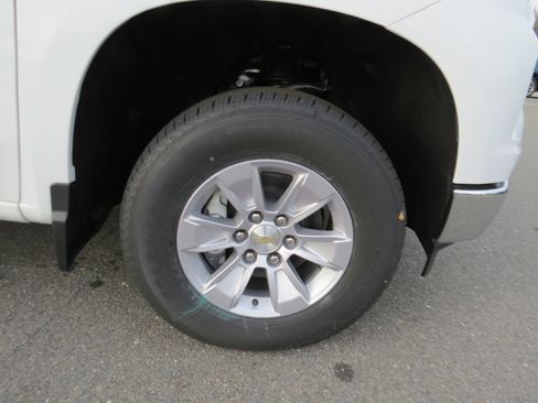 New 2025 Chevrolet Silverado 1500 W/T w/ WT Value Package image 35