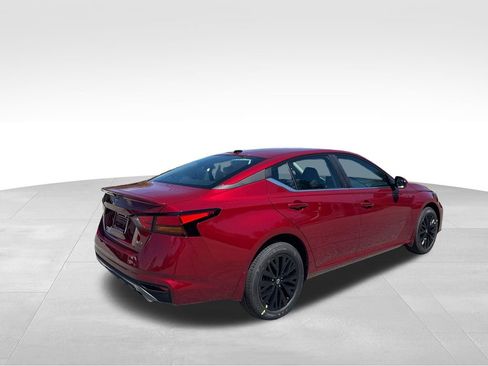 New 2026 Nissan Altima 2.5 SV w/ SV Special Edition Package AWD/4WD image 6