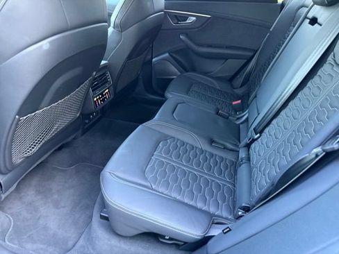 Used 2024 Audi RS Q8 AWD/4WD image 6