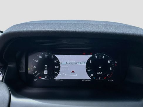 Used 2024 Land Rover Discovery Sport S AWD/4WD image 15