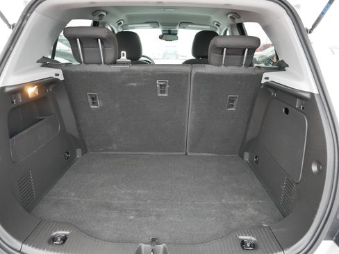 Used 2022 Chevrolet Trax LS w/ Tint and Cruise Package image 18