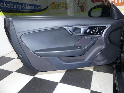 Used 2017 Jaguar F-TYPE R image 24