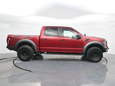 Used 2018 Ford F150 Raptor w/ Equipment Group 802A Luxury image 4