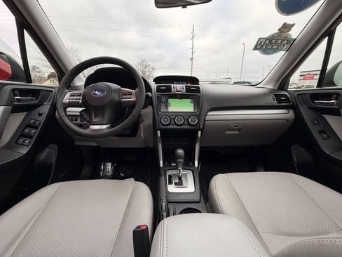 Used 2015 Subaru Forester 2.5i Limited image 16