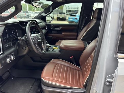Used 2024 GMC Sierra 1500 Denali Ultimate AWD/4WD image 14
