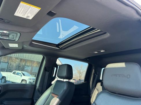 Used 2019 GMC Sierra 1500 AT4 w/ AT4 Premium Package image 24