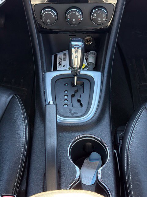 Used 2011 Chrysler 200 Limited FWD image 13