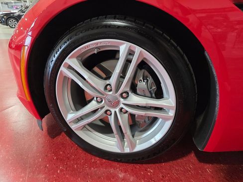 Used 2016 Chevrolet Corvette Stingray Coupe image 10