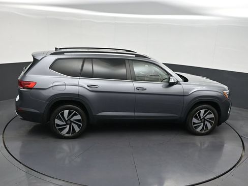 Used 2024 Volkswagen Atlas SE FWD image 20