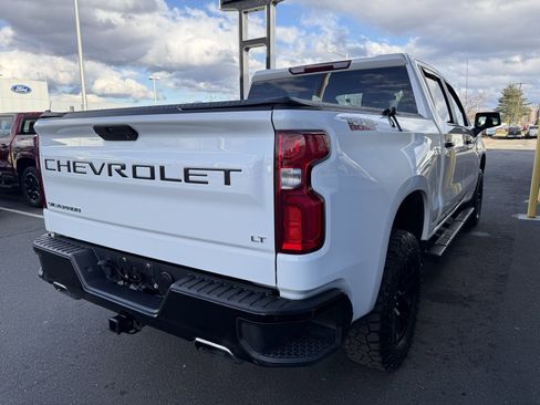 Used 2021 Chevrolet Silverado 1500 LT Trail Boss image 4