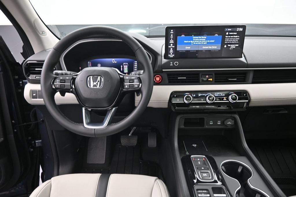 New 2026 Honda Pilot Touring image 11