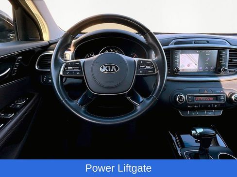 Used 2019 Kia Sorento SX image 10