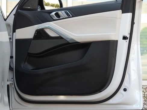 Used 2020 BMW X6 sDrive40i w/ Premium Package RWD image 30