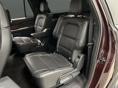 Used 2024 Lincoln Navigator L Reserve image 34