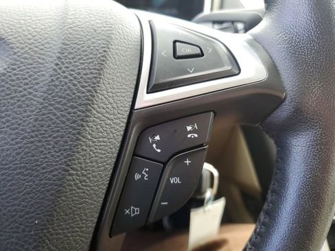 Used 2015 Ford Fusion SE w/ Equipment Group 202A image 23