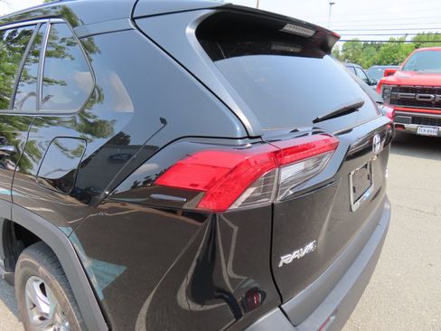 Used 2024 Toyota RAV4 XLE w/ Weather Package AWD/4WD image 10